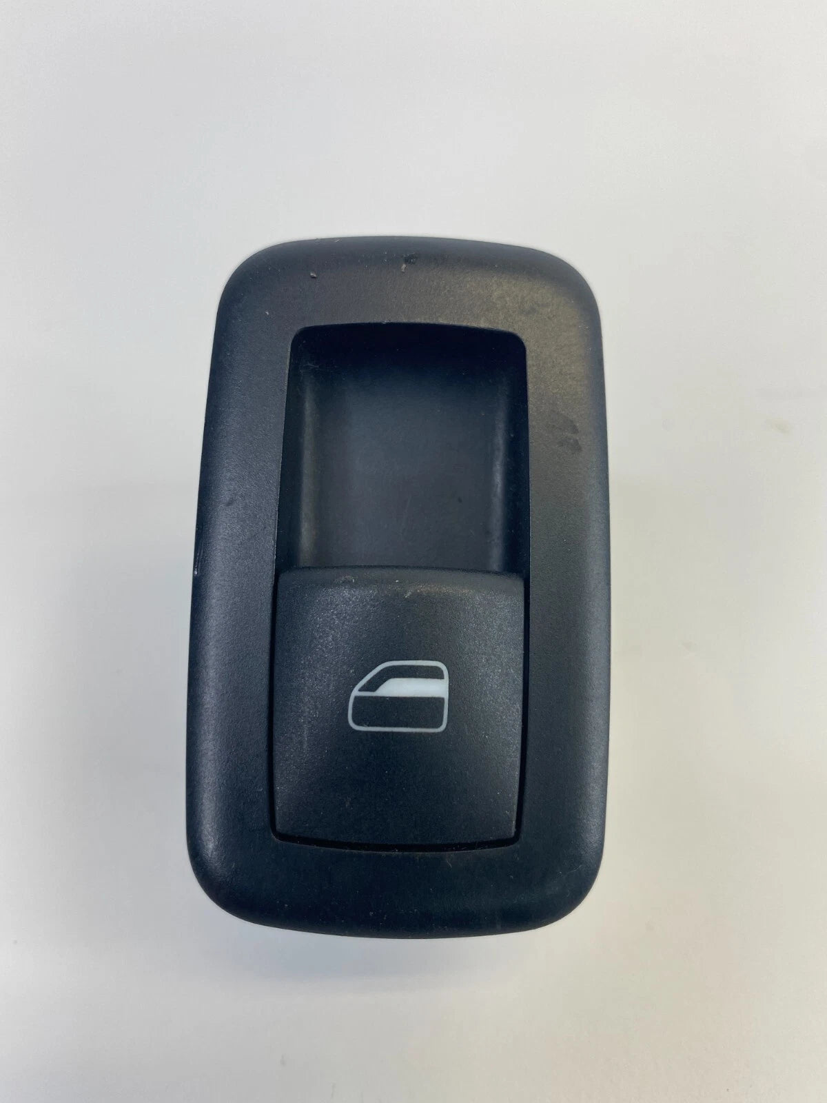 13 14 15 16 DODGE DART REAR RIGHT SIDE DOOR POWER WINDOW SWITCH 56046555AC OEM