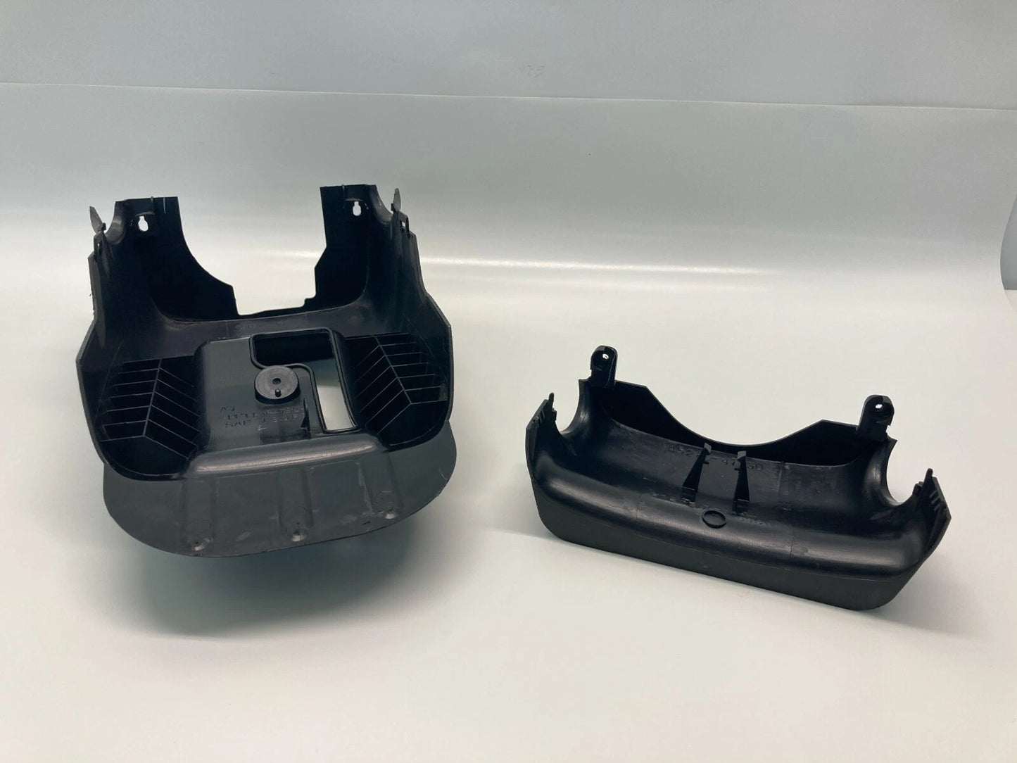 2004-2009 TOYOTA PRIUS STEERING COLUMN COVER TRIM BEZEL SHROUD ASSEMBLY OEM