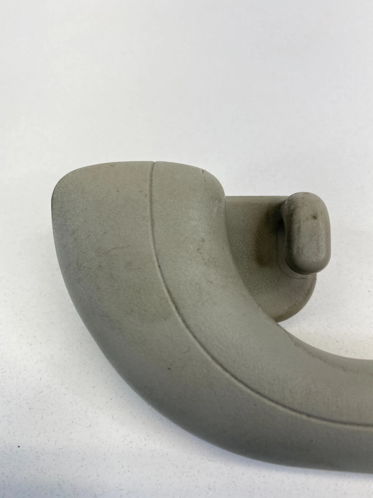 2010-2013 KIA FORTE REAR LEFT ROOF INNER GRAB GRIP HANDLE ASSIST 85340-1M150 OEM
