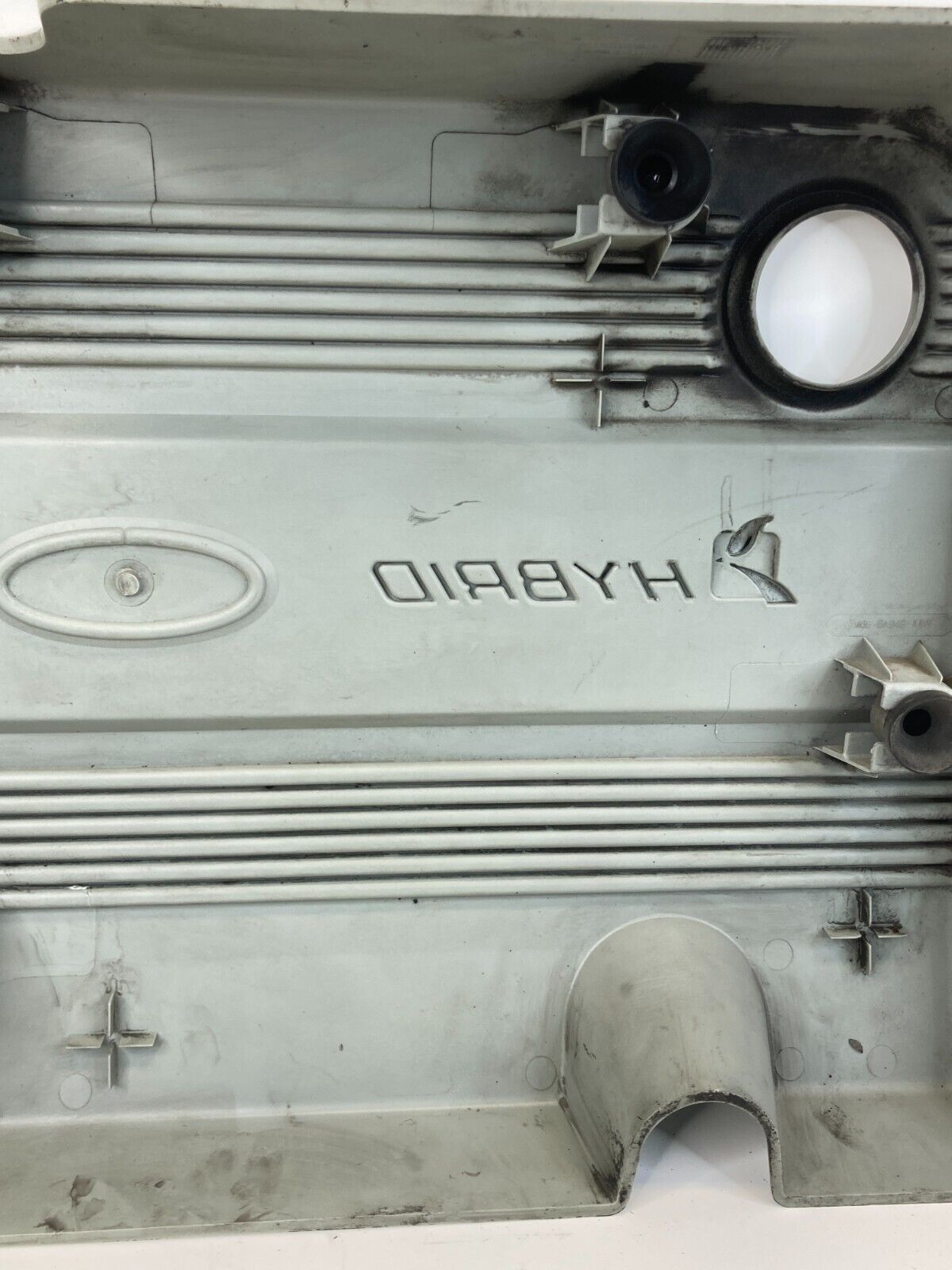 2006-2008 Ford Escape 2.3L 16V HYBRID Engine Cover Motor Top Lid 7M6E-6A949-AAW