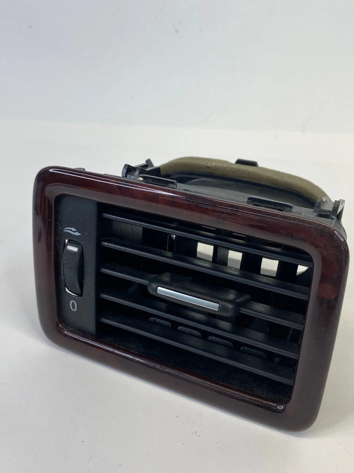 2008-2016 VOLVO XC70 LH DRIVER SIDE DASH AC HEATER AIR VENT GRILLE OEM 30755183