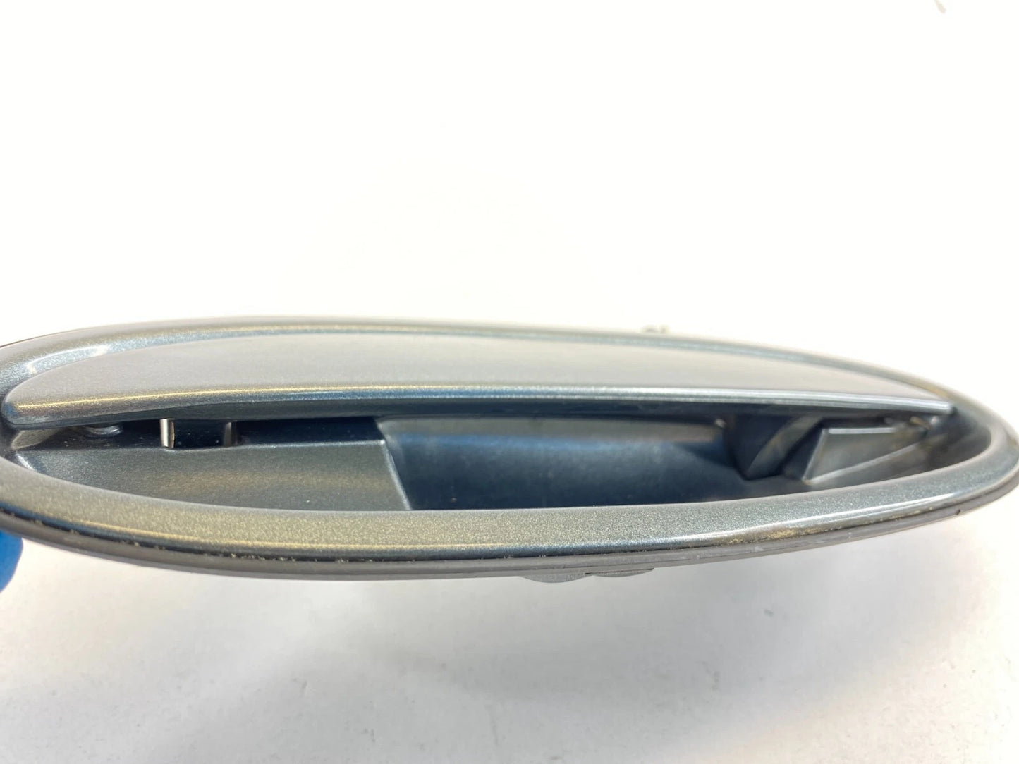 2000-2005 CHEVROLET IMPALA FRONT RIGHT SIDE EXTERIOR DOOR HANDLE 10331594 OEM