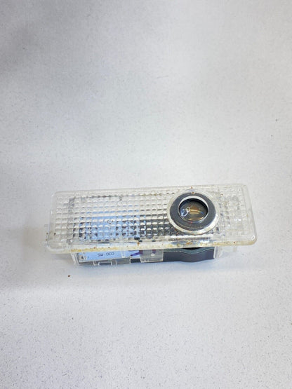 2004-2007 BMW 530i Front Driver Side Interior Door Light Courtesy Lamp OEM