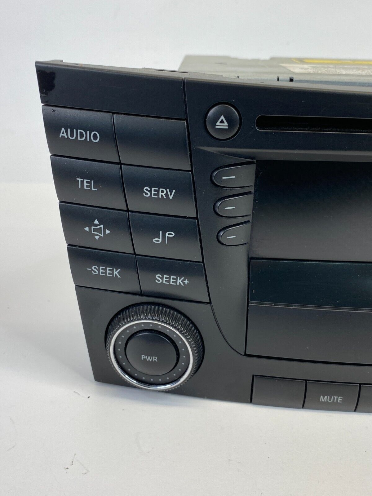 2003 Mercedes-Benz E500 Sterio AM/FM Radio CD Cassete Player 2118271242 OEM