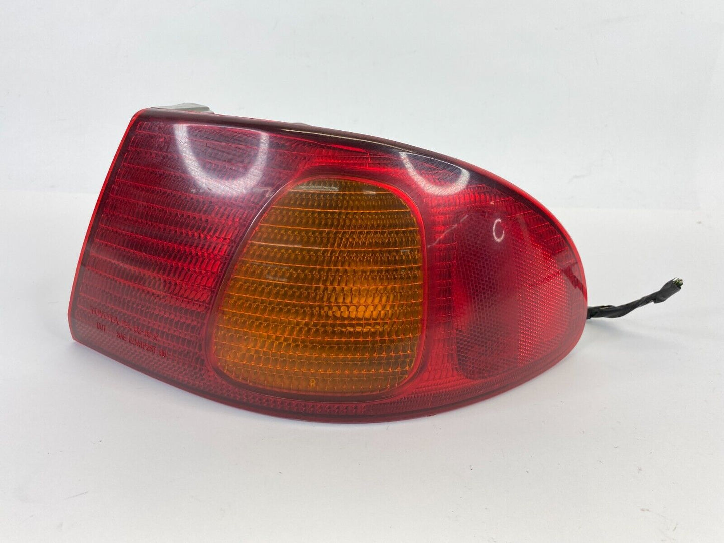 98-02 Toyota Corolla Rear Right Passenger Outer Tail Light Taillight Lamp OEM