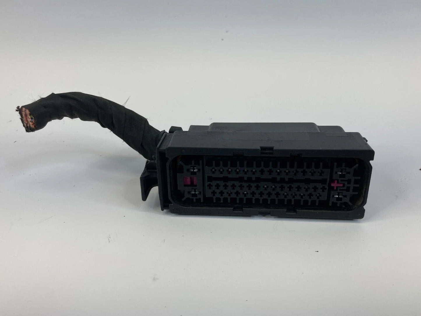 2006-2008 VOLKSWAGEN GTI M/T FWD ABS ANTI LOCK BRAKE PUMP PLUG WIRE SOCKET