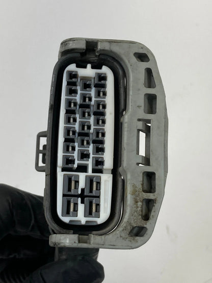 1999-2004 HONDA ODYSSEY 3.5L V6 A/T ANTI LOCK BRAKE PUMP PLUG CONNECTOR FWD OEM