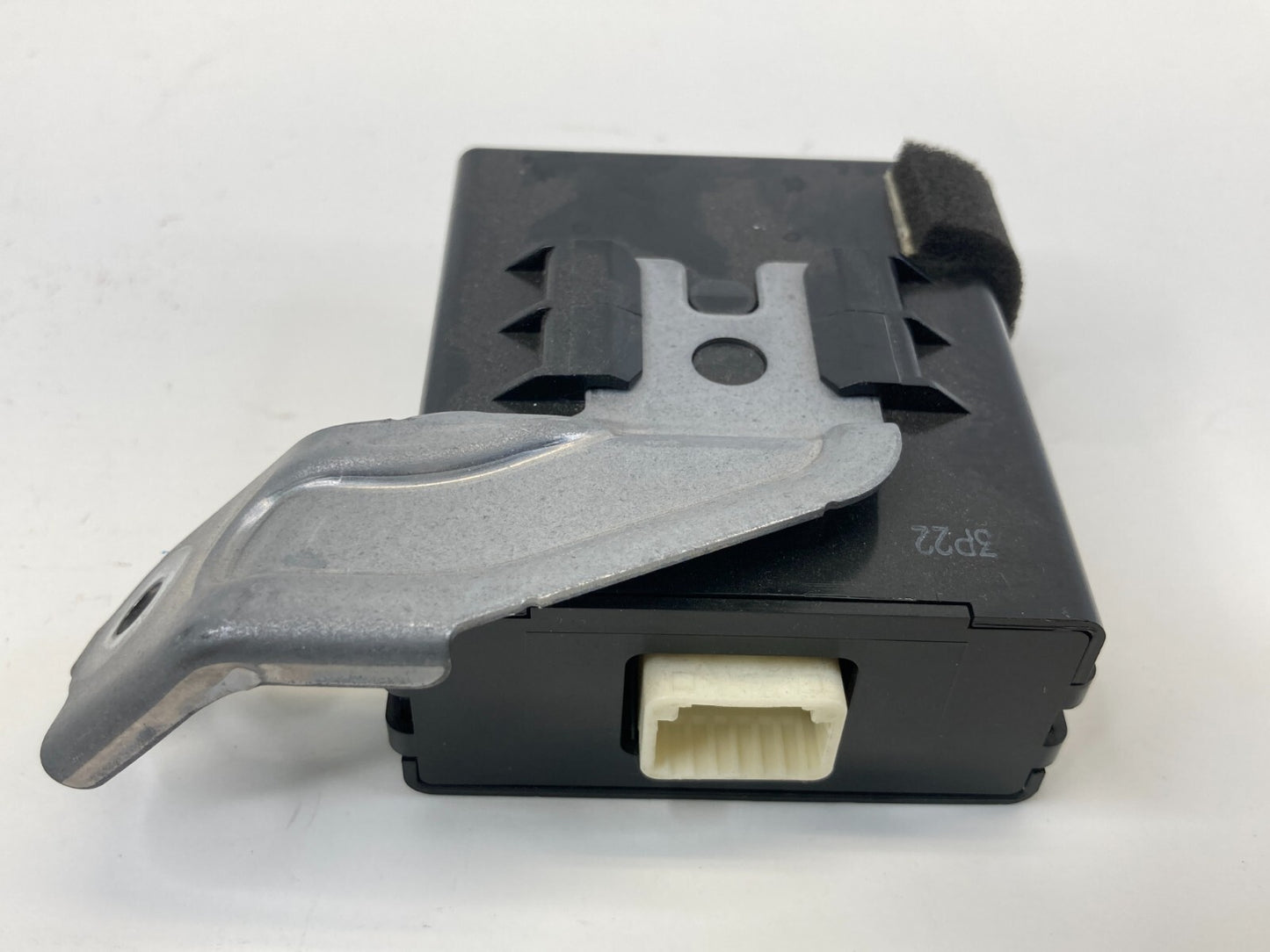 2012 2013 Toyota Prius 1.8L Driver Assist Computer Control Module 86572-47070