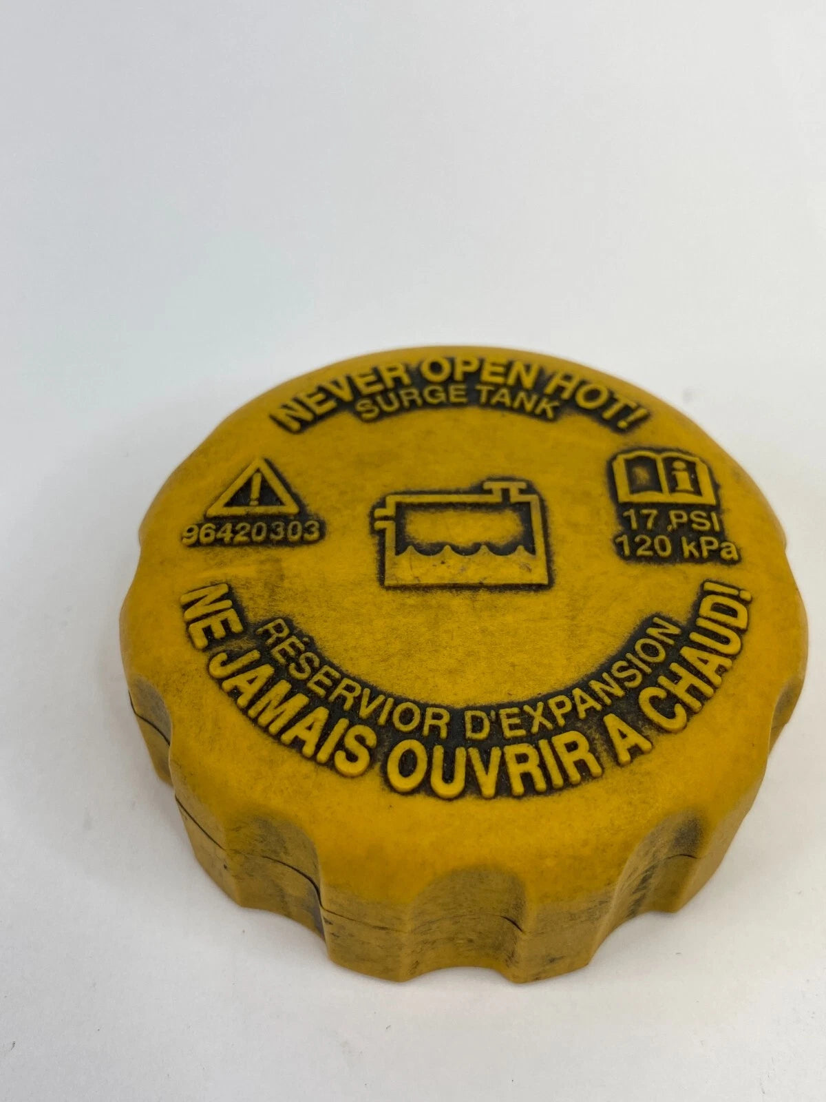 04-11 CHEVY AVEO 07-11 AVEO5 RADIATOR COOLANT EXPANSION RESERVOIR CAP 96420303