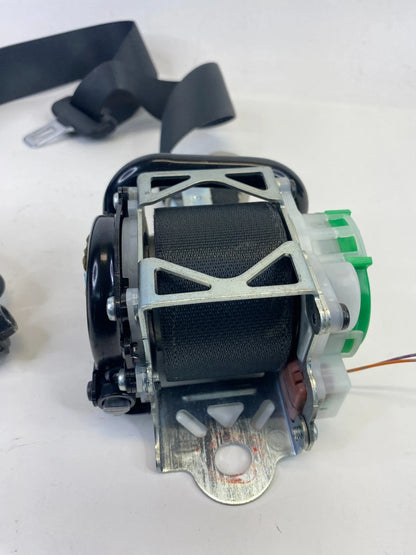 2014 2015 Nissan Versa Note HATCHBACK Front Right Side Seat Belt Retractor OEM