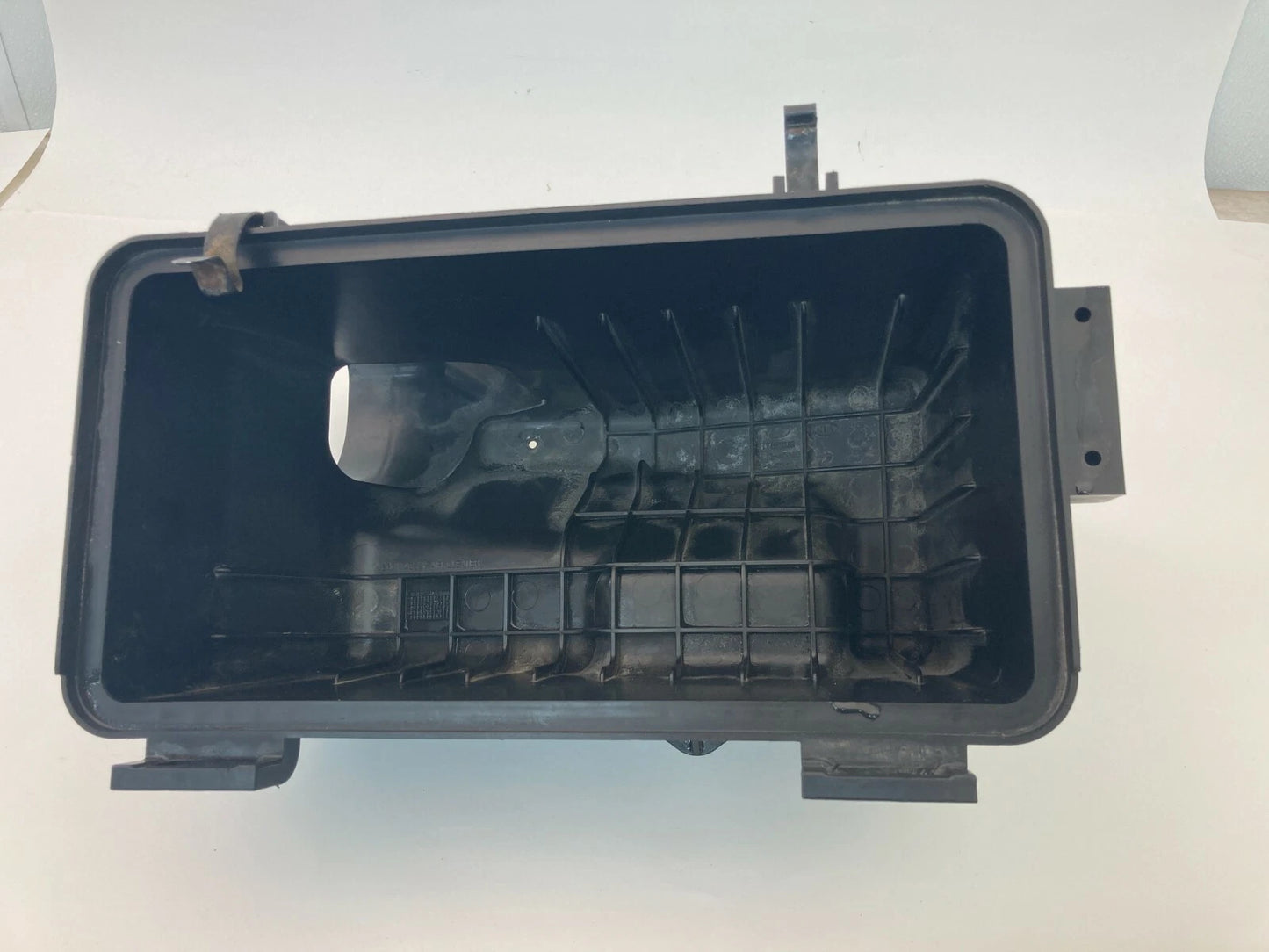 2007 2008 HYUNDAI ENTOURAGE 3.8L AIR CLEANER INTAKE BOX OEM FACTORY 28112-4D000
