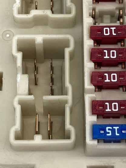 10-13 Nissan Altima Sedan A/T Interior Under Dash Fuse Junction Relay Box OEM