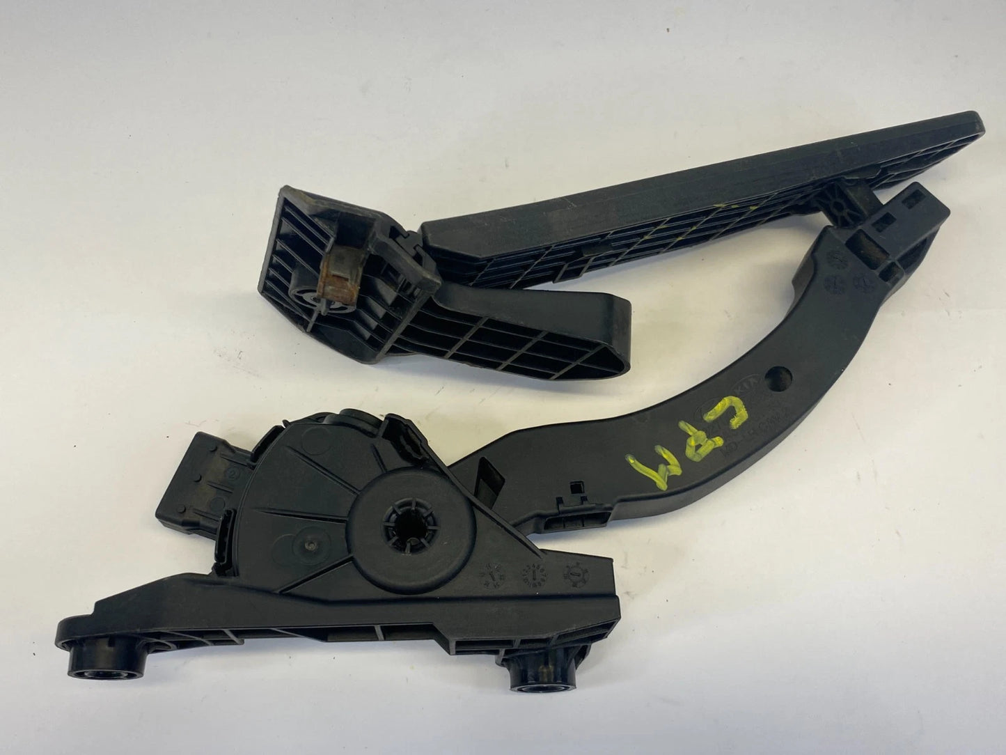 2011-2016 HYUNDAI ELANTRA ACCELERATOR GAS PEDAL ASSEMBLY SENSOR OEM
