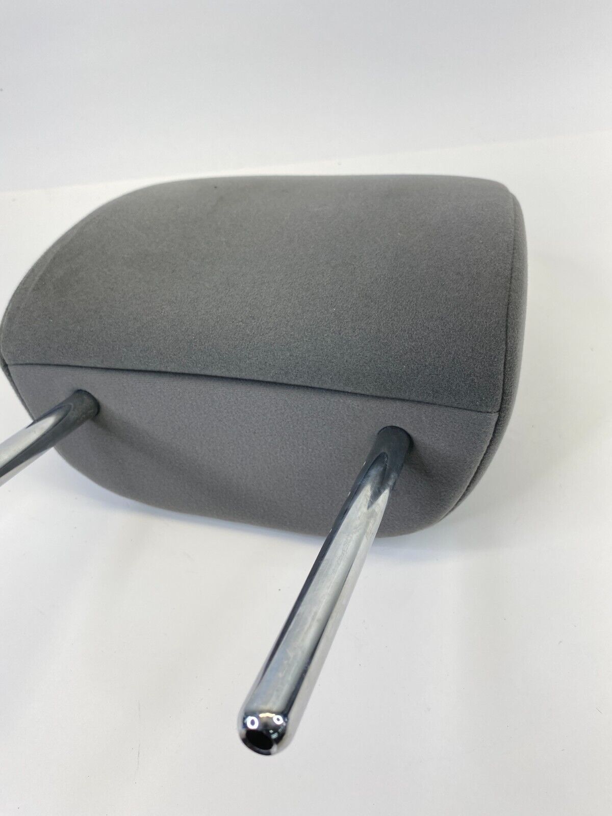 2010 2011 Toyota Prius Front Left Driver Side Seat Headrest Head Rest OEM