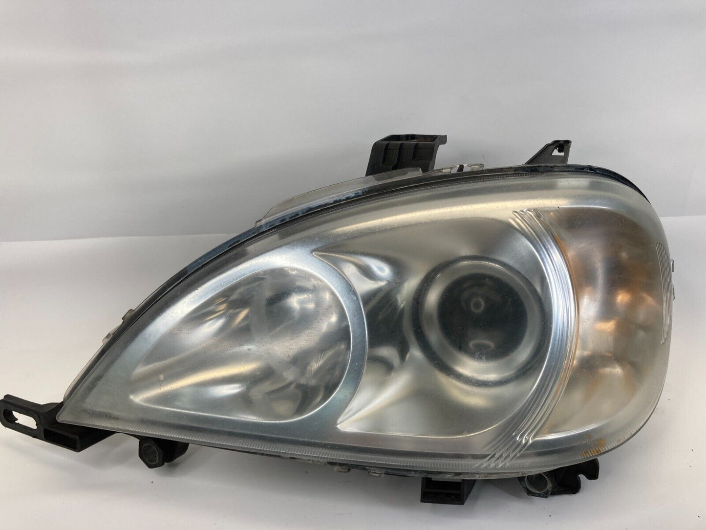 2002 2003 Mercedes-Benz ML320 Front Left Side Headlight Headlamp Xenon 22315500