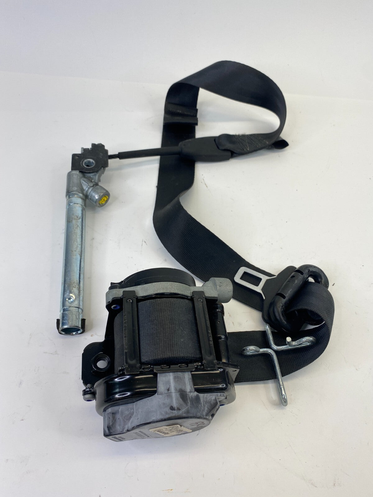 2013-2018 Ford Focus Front Right Passenger Seat Belt Retractor 625192700A OEM