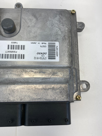 2004 04 Volvo S40 2.4L Engine Computer Control Module ECM ECU PCM P30650677 OEM