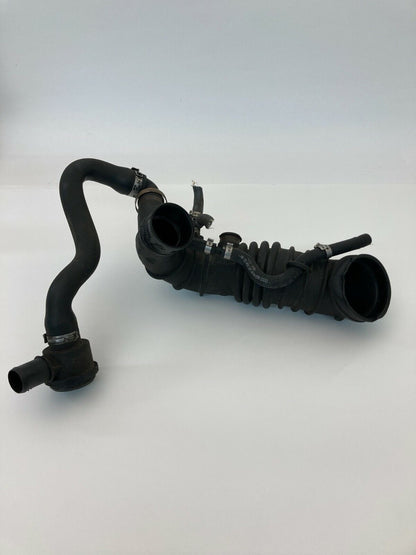 1997-2001 Audi A4 1.8L Air Cleaner Filter Box Hose Pipe Tube 058-133-356 OEM