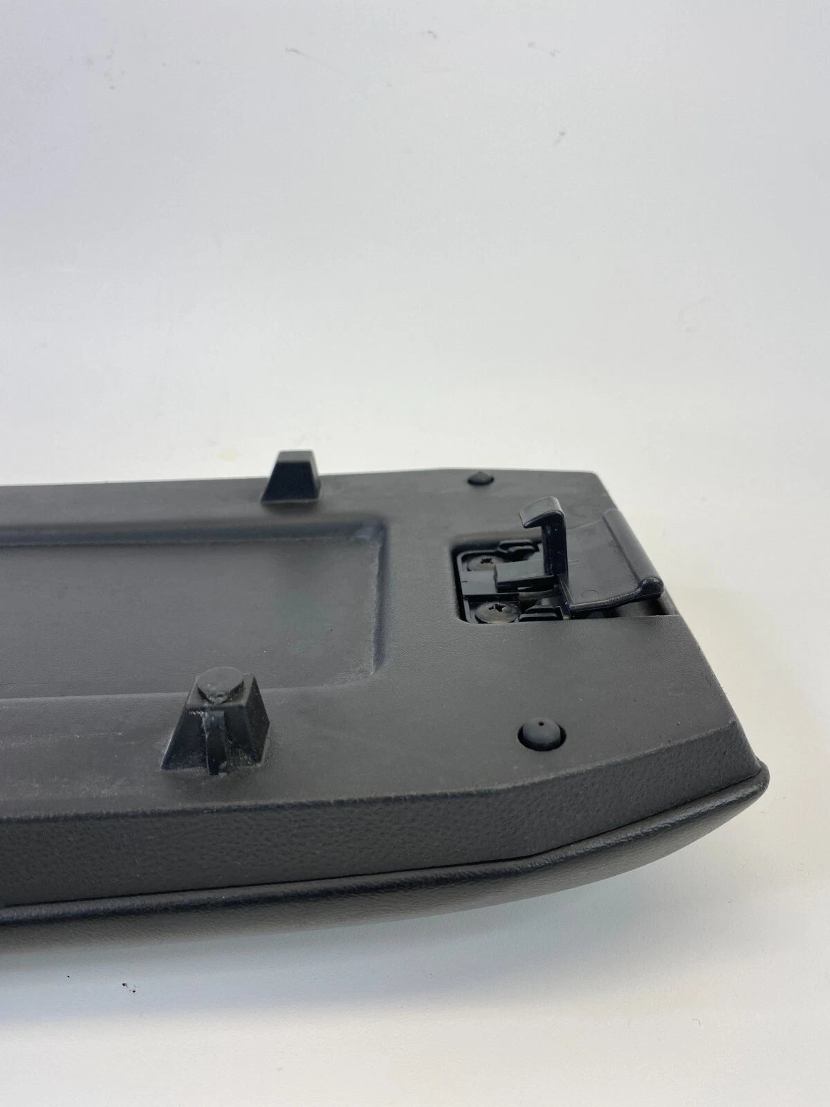2010-2015 GMC TERRAIN CENTER CONSOLE ARMREST LID COVER FRONT INTERIOR TRIM OEM