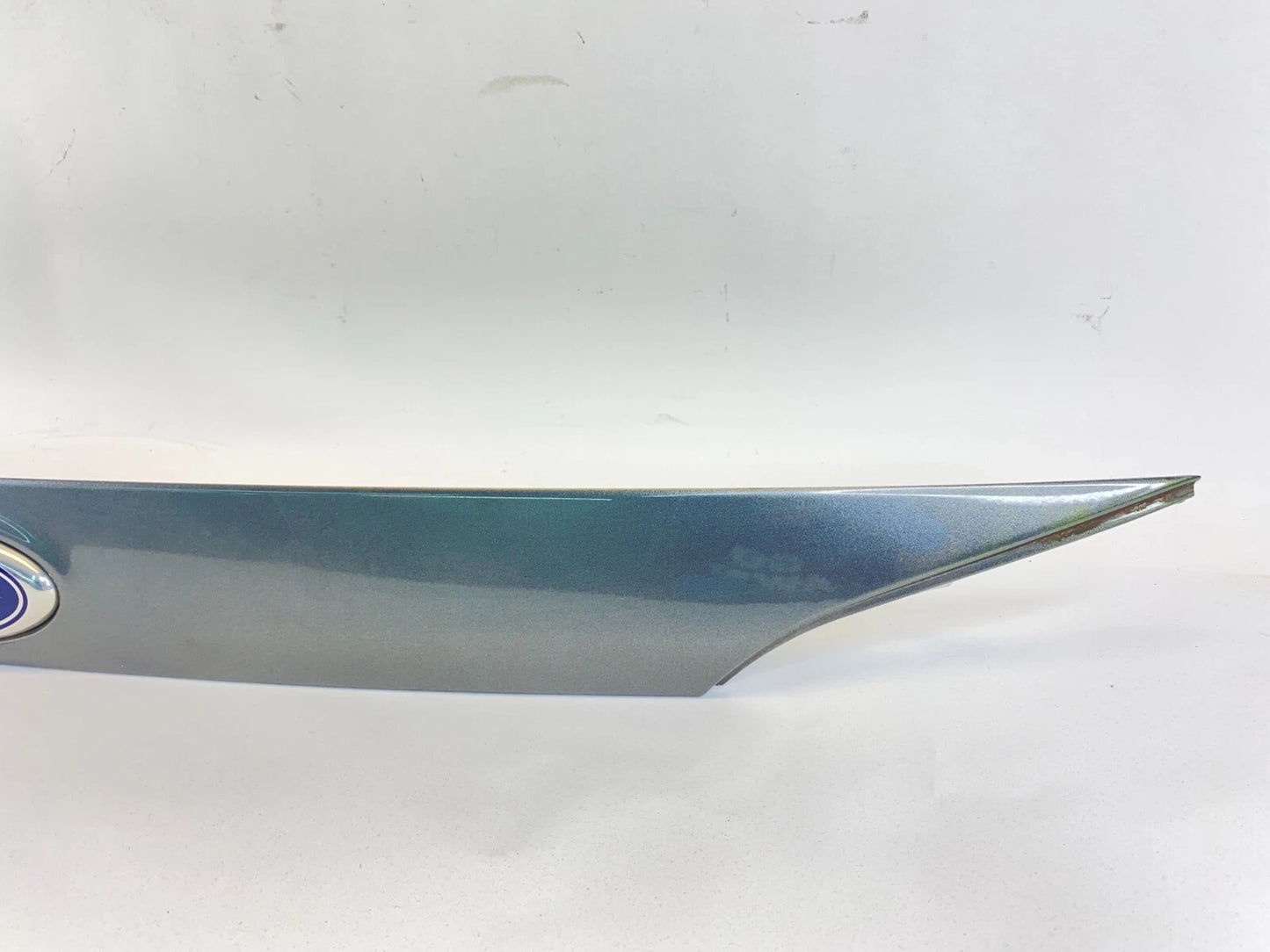 12-14 FORD FOCUS SEDAN REAR TRUNK LID MOLDING TRIM HANDLE EMBLEM BM51F43404 OEM