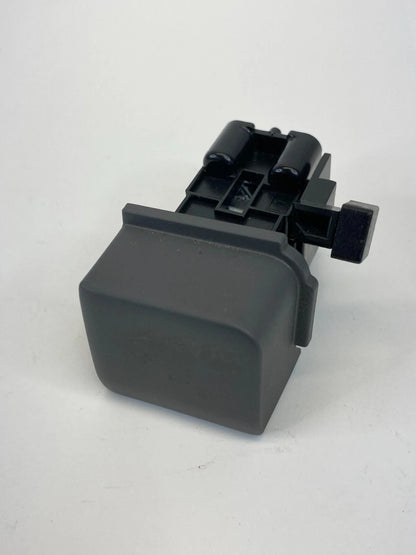 2010 2011 10 11 TOYOTA PRIUS GLOVE BOX LATCH LOCK RELEASE BUTTON OEM