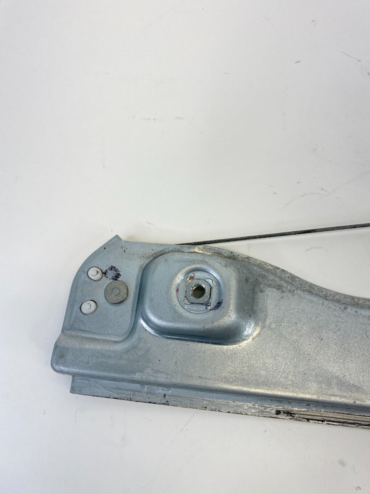 13-20 Chevrolet Sonic Rear Right Door Power Window Regulator w/ Motor 98810-J305