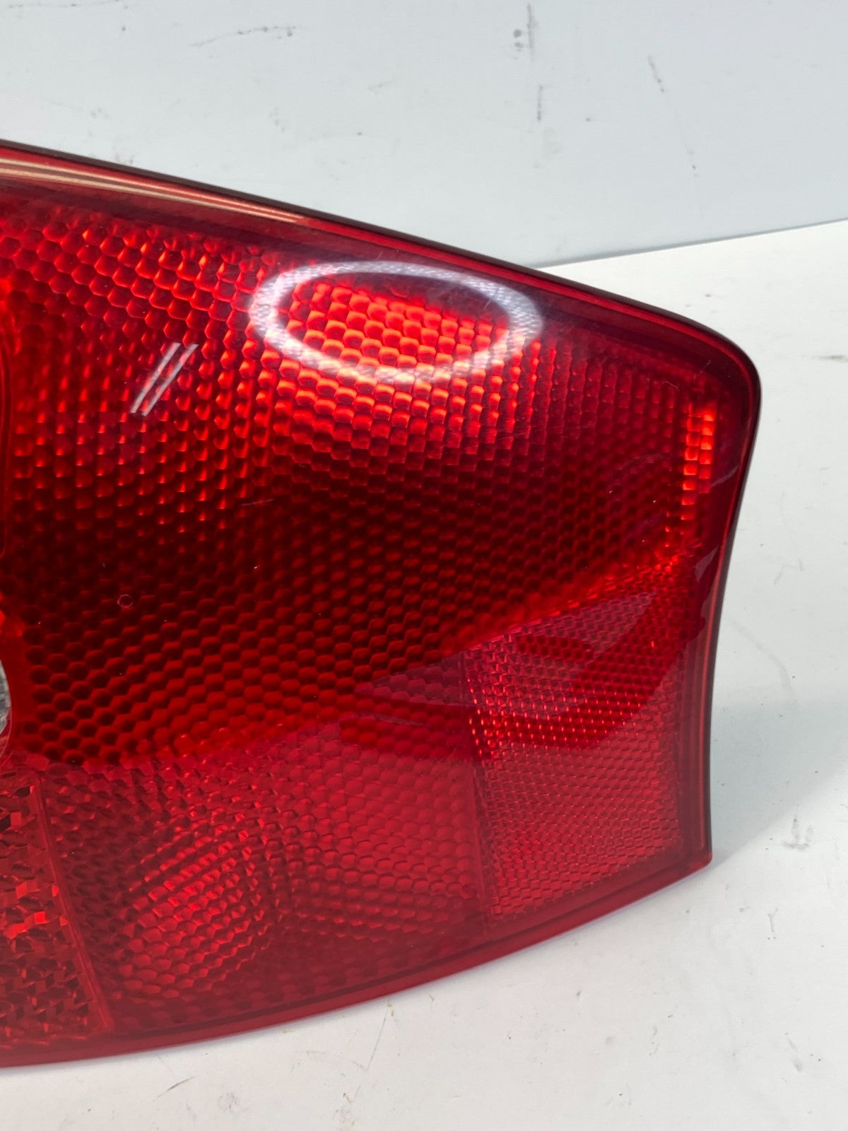 02-04 Audi A6 Quattro Sedan Right Passenger Tail Light Taillight 4B5945096 OEM