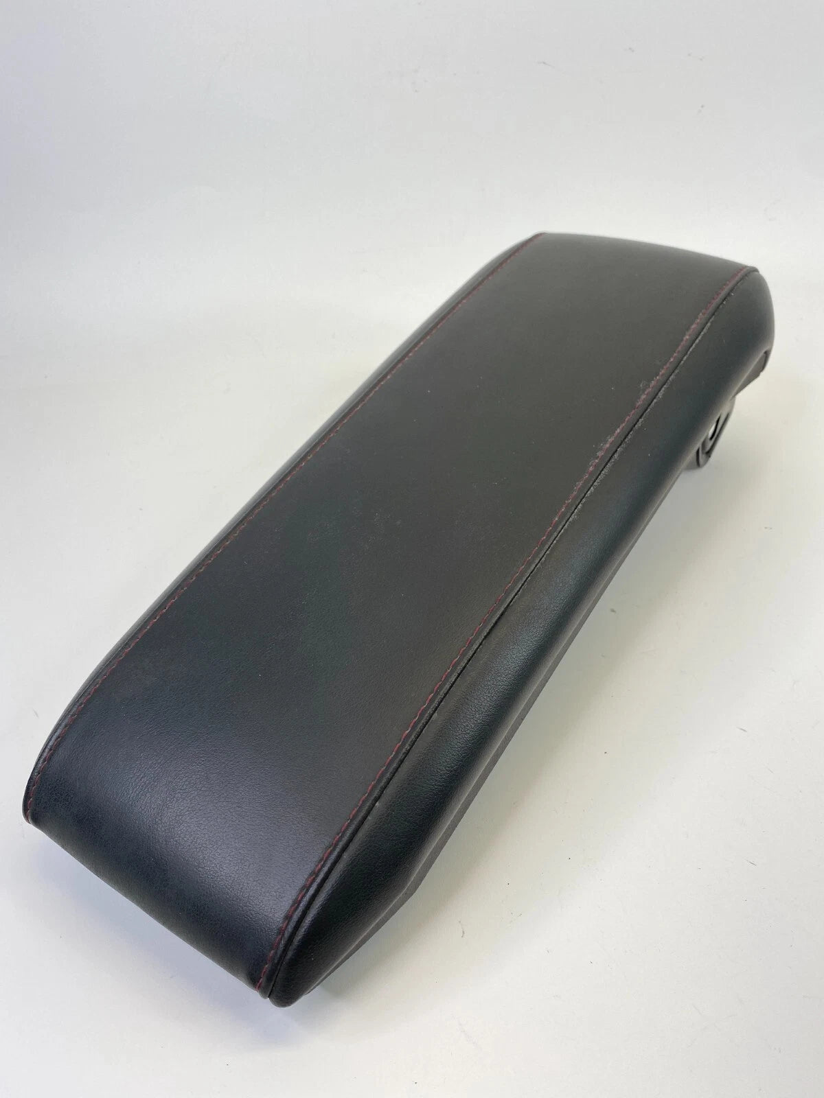 2010-2015 GMC TERRAIN CENTER CONSOLE ARMREST LID COVER FRONT INTERIOR TRIM OEM