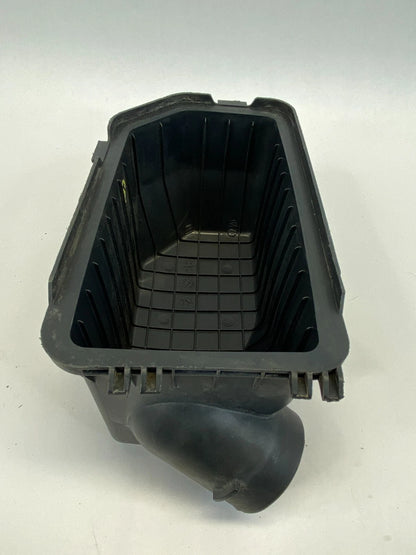 2010 2011 KIA SOUL 2.0L L4 AIR CLEANER FILTER BOX UPPER HOUSING 28111-2K300 OEM