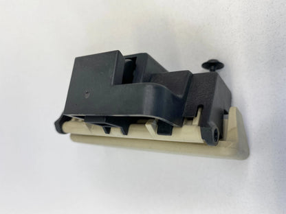 2007-2009 LINCOLN MKZ GLOVE BOX COMPARTMENT LATCH LOCK HANDLE 5F23-1706004 OEM