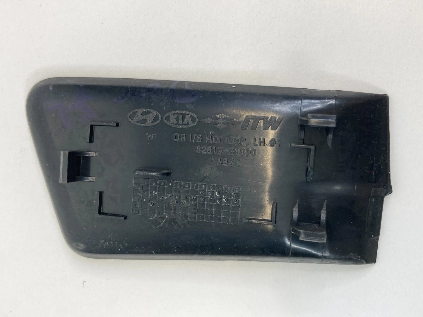 11-14 HYUNDAI SONATA FRONT LEFT INNER DOOR HANDLE SCREW CAP COVER 82619-3S000