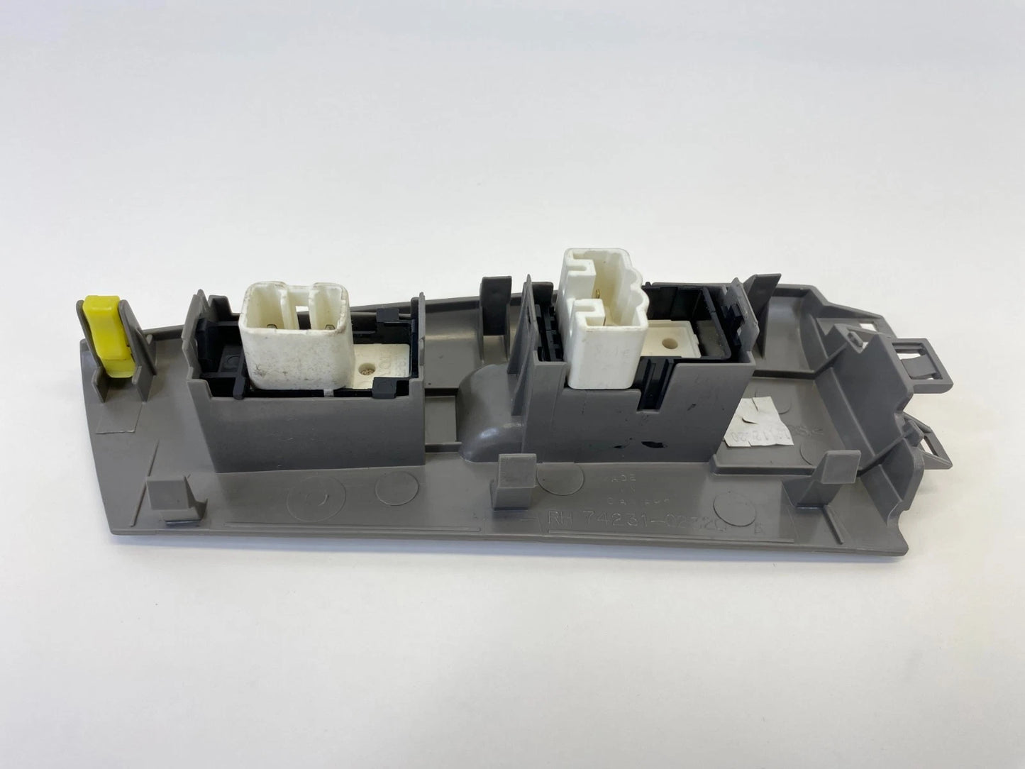 03-08 TOYOTA COROLLA FRONT RIGHT PASSENGER DOOR WINDOW SWITCH BEZEL 74231-02320