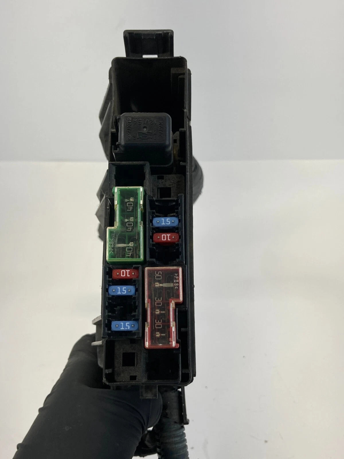 2006 NISSAN ALTIMA 3.5L V6 A/T ENGINE COMPARTMENT JUNCTION FUSE BOX ASSY OEM
