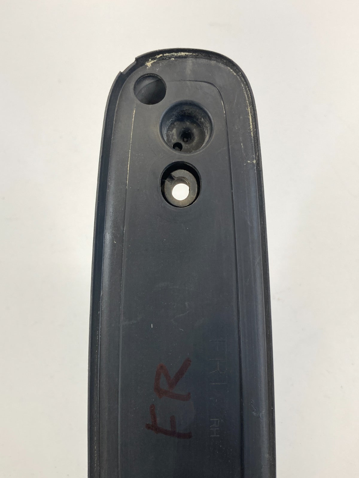 2007-2014 GMC Yukon Front Right Side Roof Rack Rail End Support Assy OEM