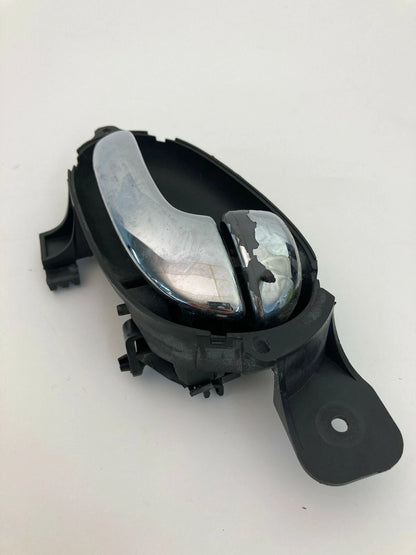 2004-2007 BUICK RAINIER 02-09 GMC ENVOY FRONT RIGHT PASSENGER INNER DOOR HANDLE
