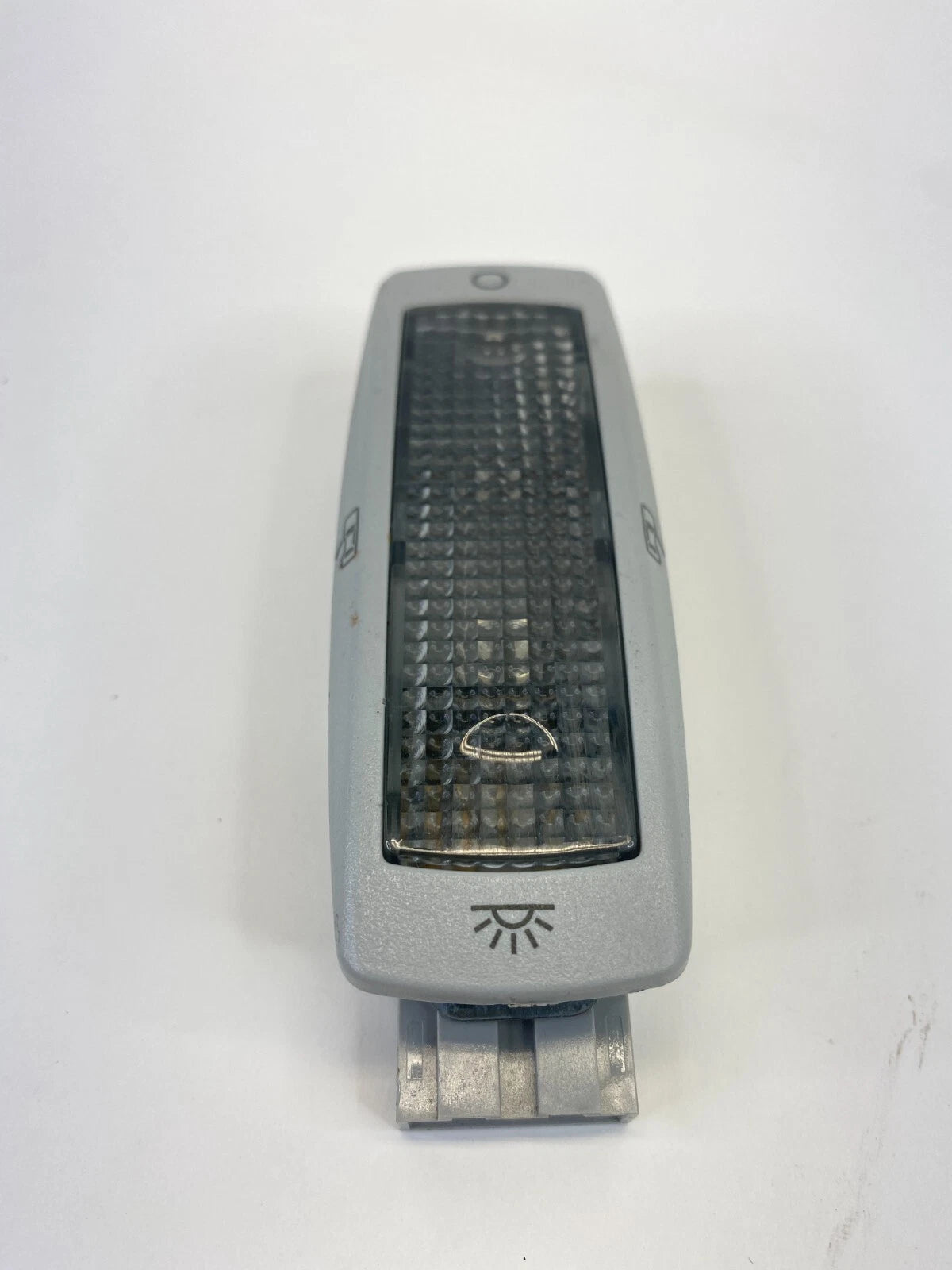 1999-2005 VW VOLKSWAGEN JETTA REAR READING DOME MAP LIGHT LAMP 3B0947291 OEM