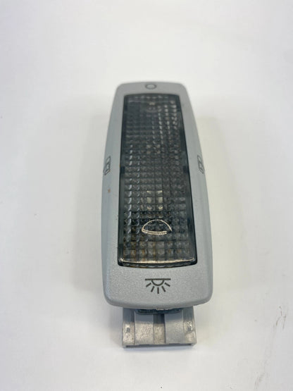 1999-2005 VW VOLKSWAGEN JETTA REAR READING DOME MAP LIGHT LAMP 3B0947291 OEM