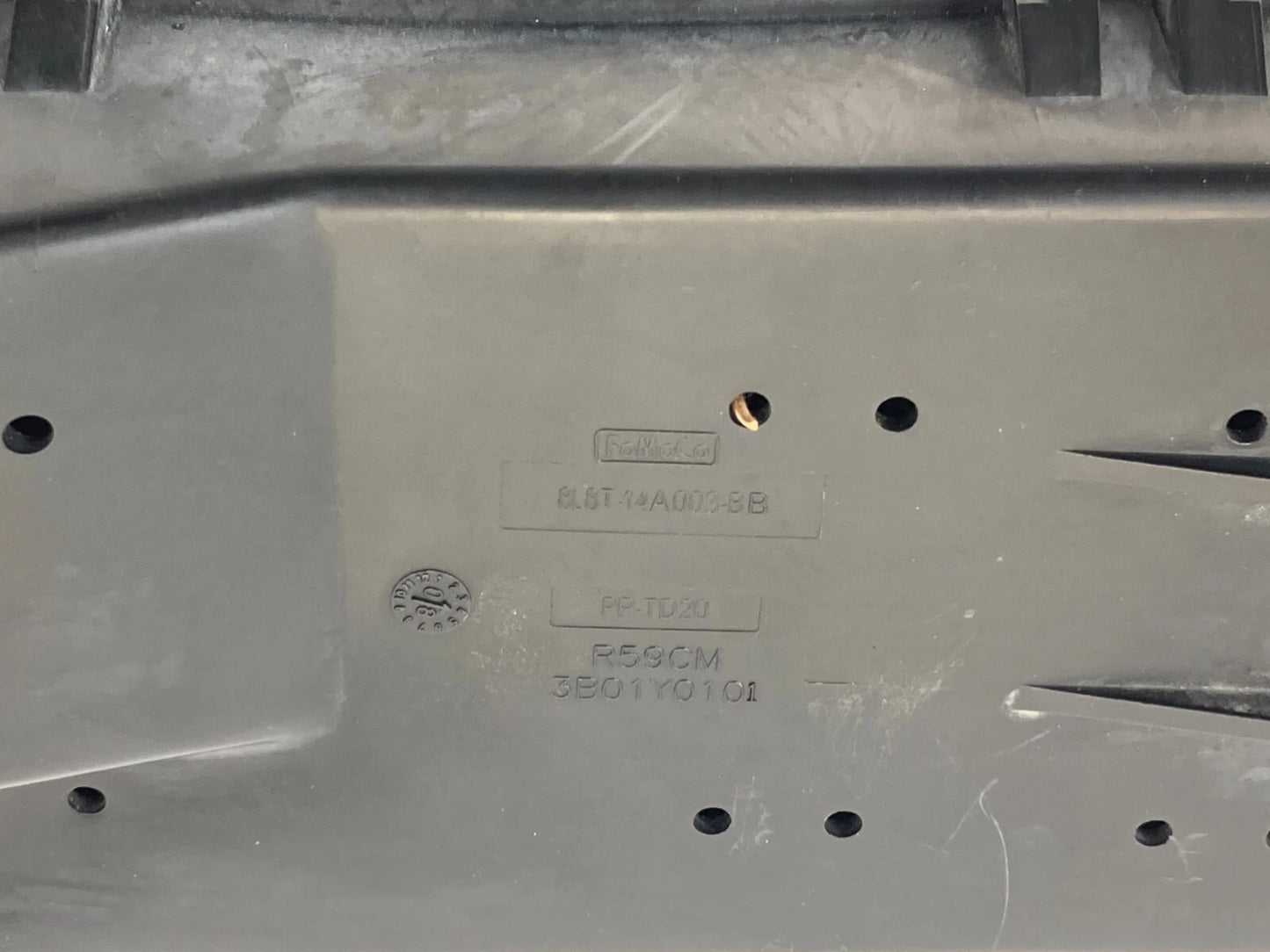 2008 FORD ESCAPE 3.0L V6 A/T ENGINE COMPARTMENT FUSE BOX RELAY JUNCTION BLOCK