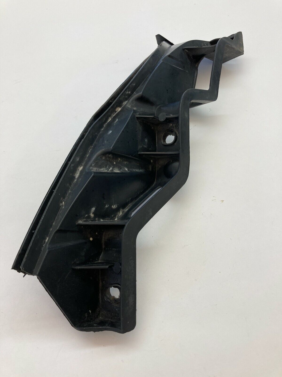 2006-2010 Volkswagen Passat Front Left Side Bumper Mount Bracket 3C0-807-889 OEM