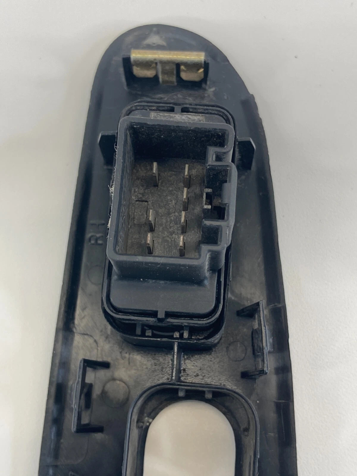 1999-2003 FORD WINDSTAR FRONT RIGHT SIDE DOOR WINDOW SWITCH BEZEL W/ LOCK SWITCH