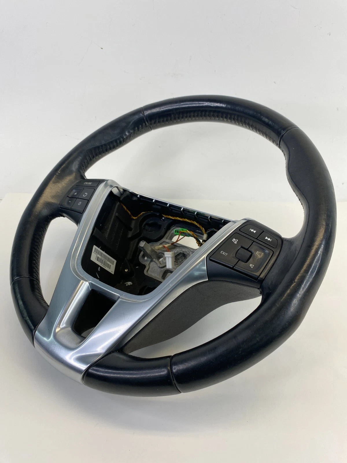 11 12 13 14 15 16 17 18 VOLVO S60 STEERING WHEEL W/ CRUISE CONTROLS 31250592 OEM