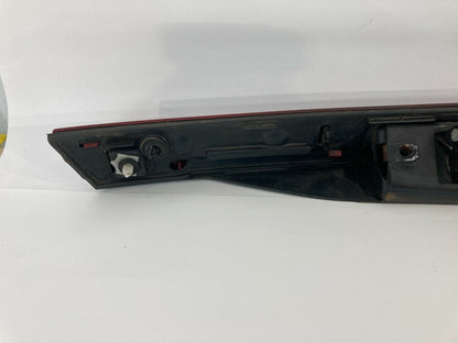 09-14 Volkswagen Routan Trunk Lid Finish Garnish License Light Panel Molding OEM