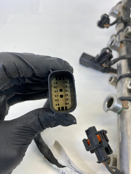 2016-2019 FORD EXPLORER POLICE INTERCEPTOR FUEL INJECTION RAIL W/INJECTORS OEM