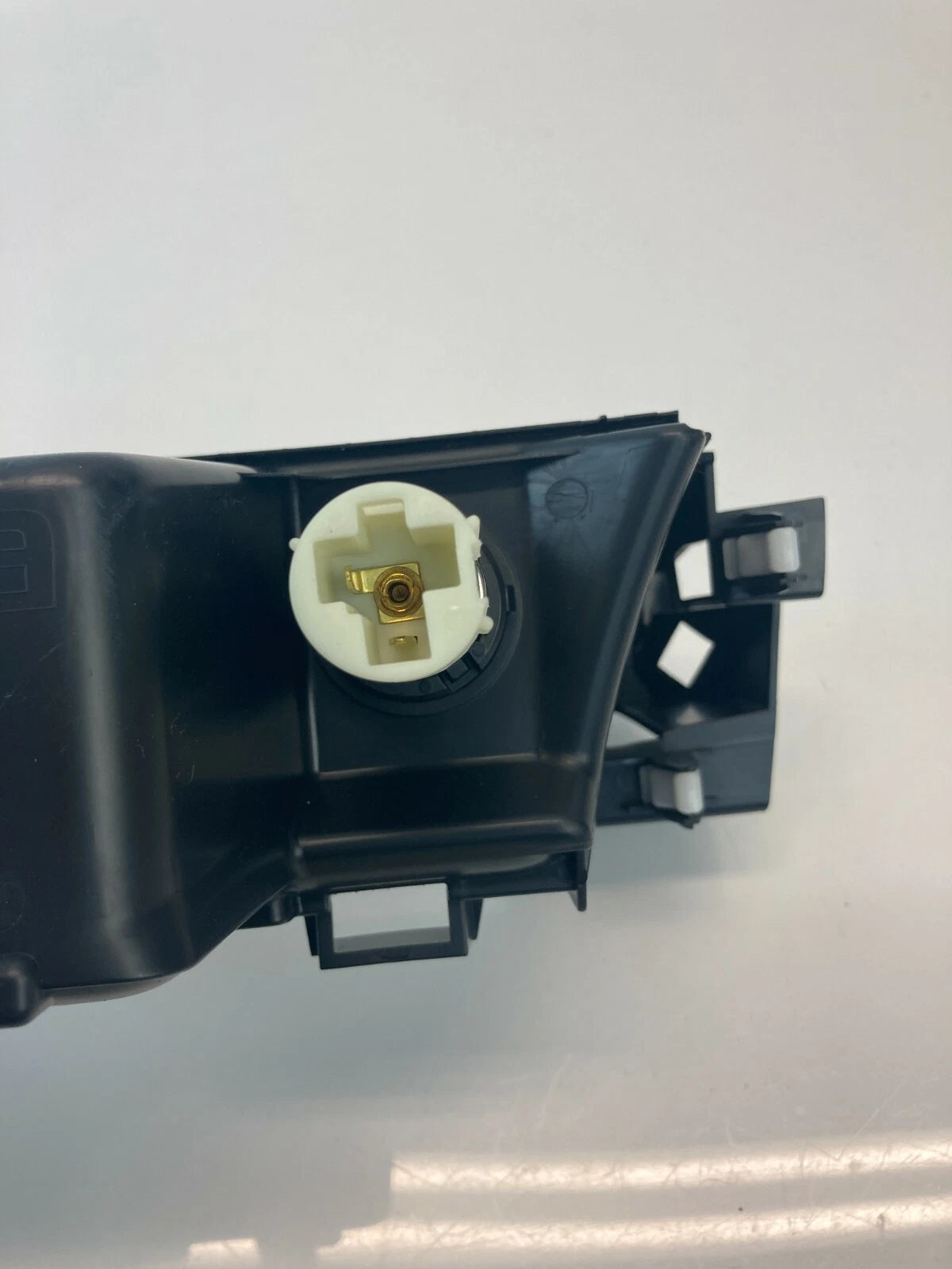 2014-2017 MAZDA 6 CENTER CONSOLE LIGHTER POWER CUBBY SOCKET TRIM GML8-64361 OEM