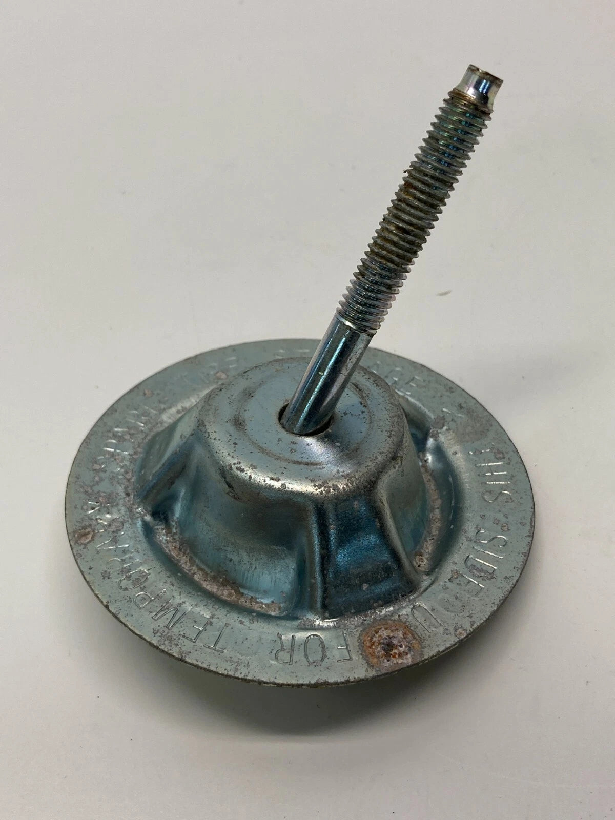 05 06 07 08 09 SUBARY OUTBACK SPARE TIRE WHEEL HOLD DOWN BOLT NUT RETAINER OEM