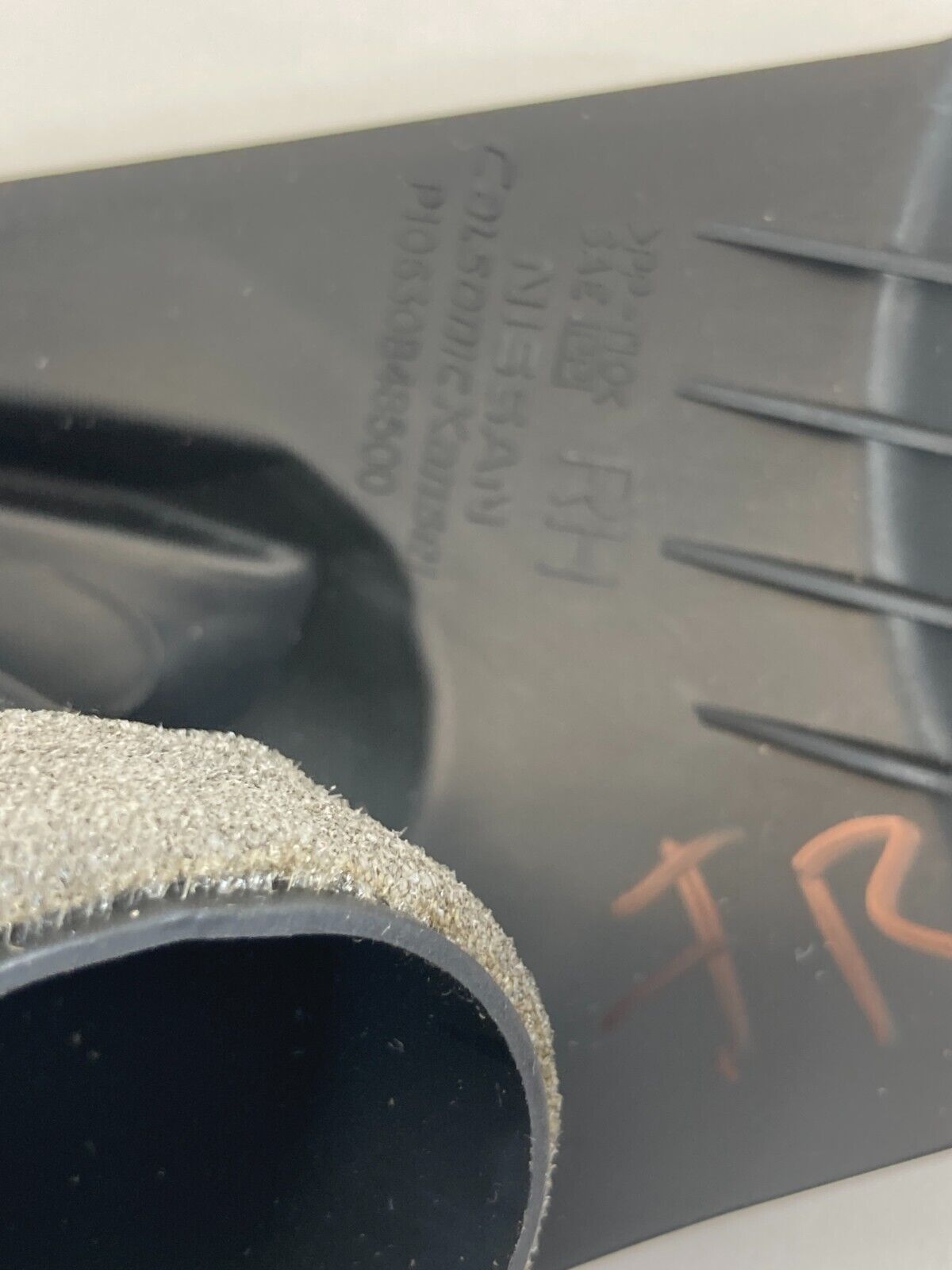 2011-2017 Nissan Juke Dash Right Passenger Side Defroster Vent Grille Outlet OEM