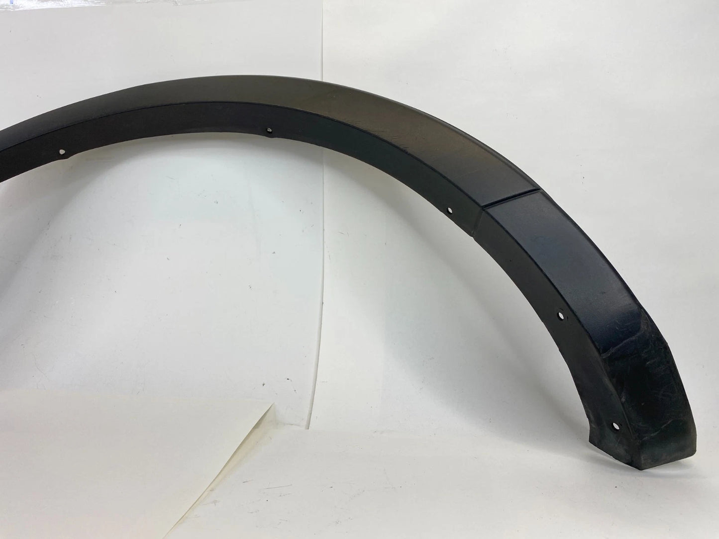16-19 FORD INTERCEPTOR UTILITY FR RH SIDE FENDER FLARE WHEEL ARCH TRIM MOLDING