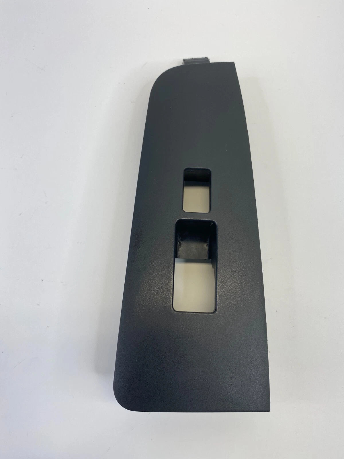 2004-2008 NISSAN MAXIMA FRONT RIGHT PASSENGER WINDOW SWITCH BEZEL COVER TRIM OEM