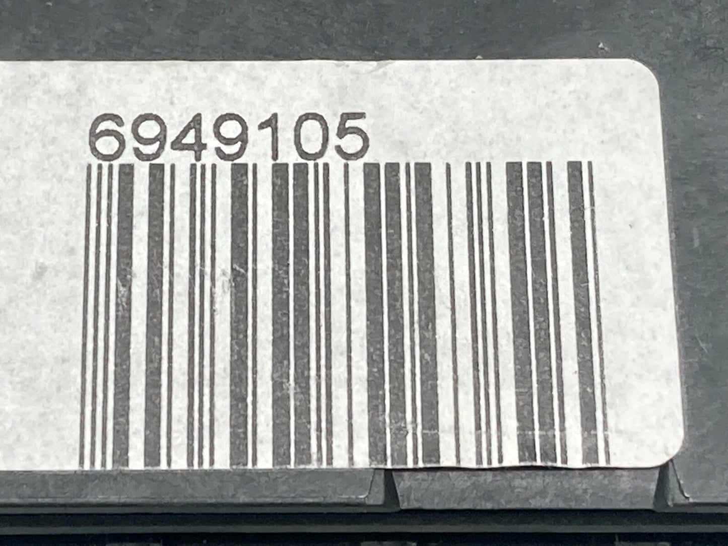 2002-2005 BMW 745I TRUNK RIGHT FUSE RELAY POWER DISTRIBUTION BOX 61136900583 OEM