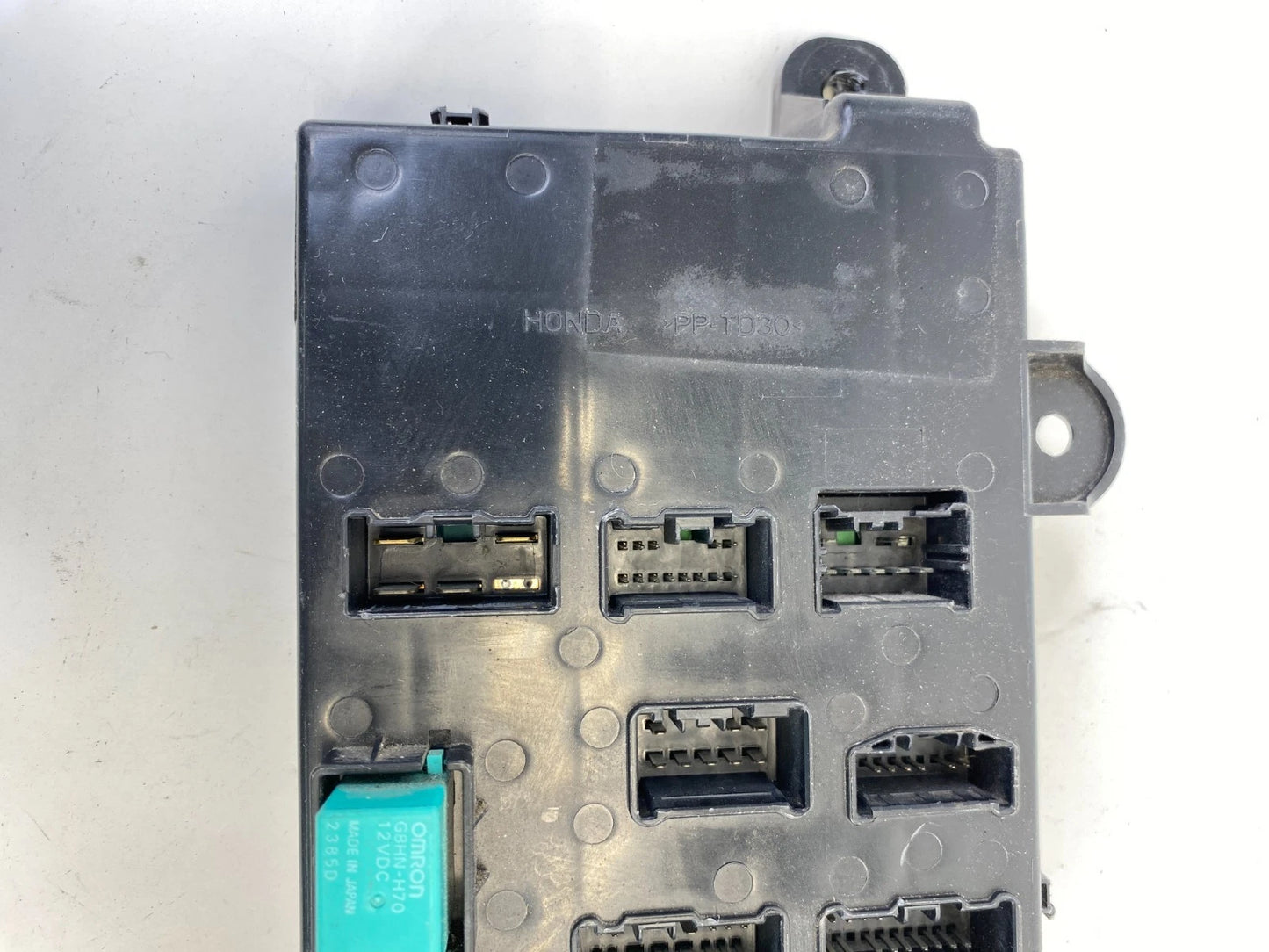 2005 2006 2007 HONDA ODYSSEY FUSE BOX BODY CONTROL MODULE BCM 3822ASHJ-A000 OEM